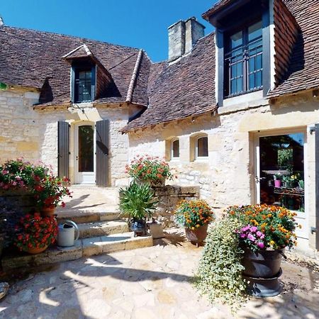 Demeure Du Vallon - Chambres D'Hotes De Charme Azerat Εξωτερικό φωτογραφία