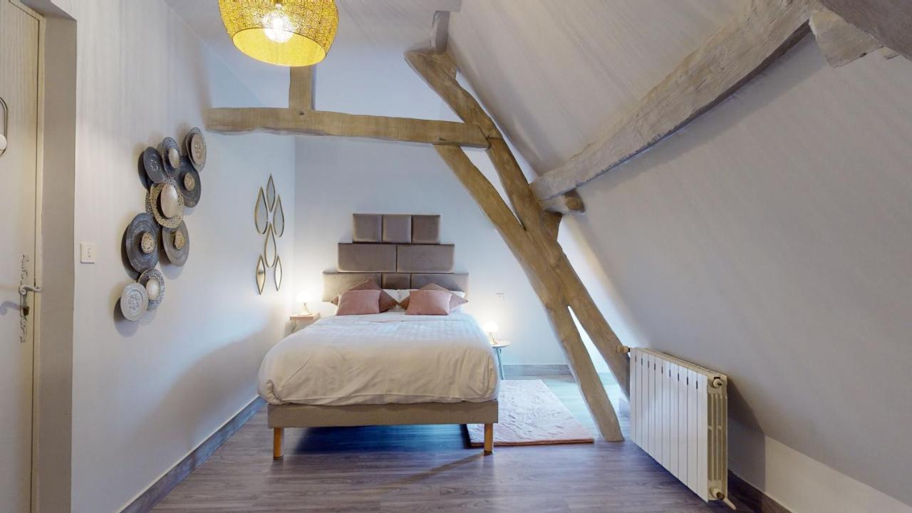 Demeure Du Vallon - Chambres D'Hotes De Charme Azerat Εξωτερικό φωτογραφία