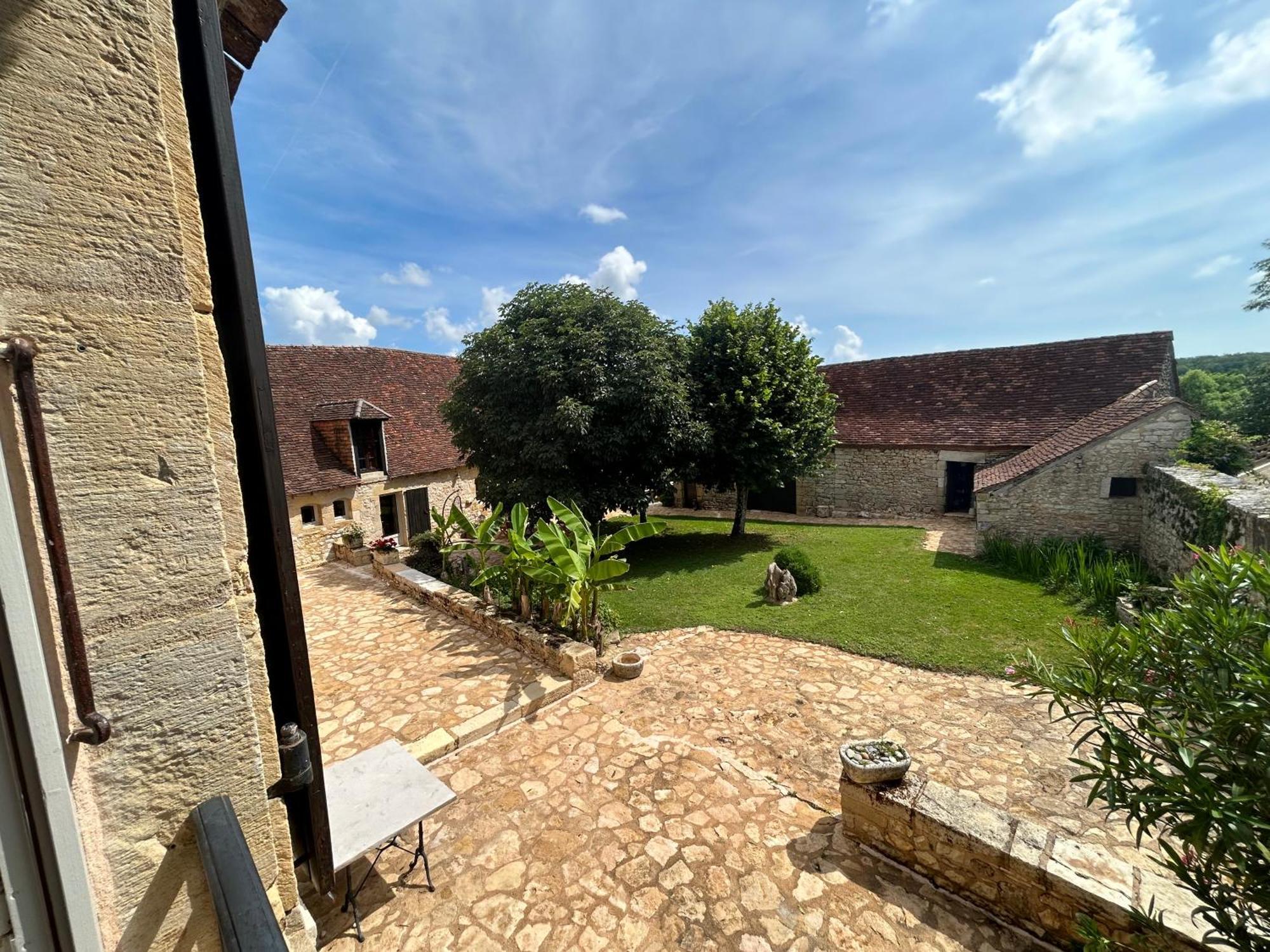 Demeure Du Vallon - Chambres D'Hotes De Charme Azerat Εξωτερικό φωτογραφία