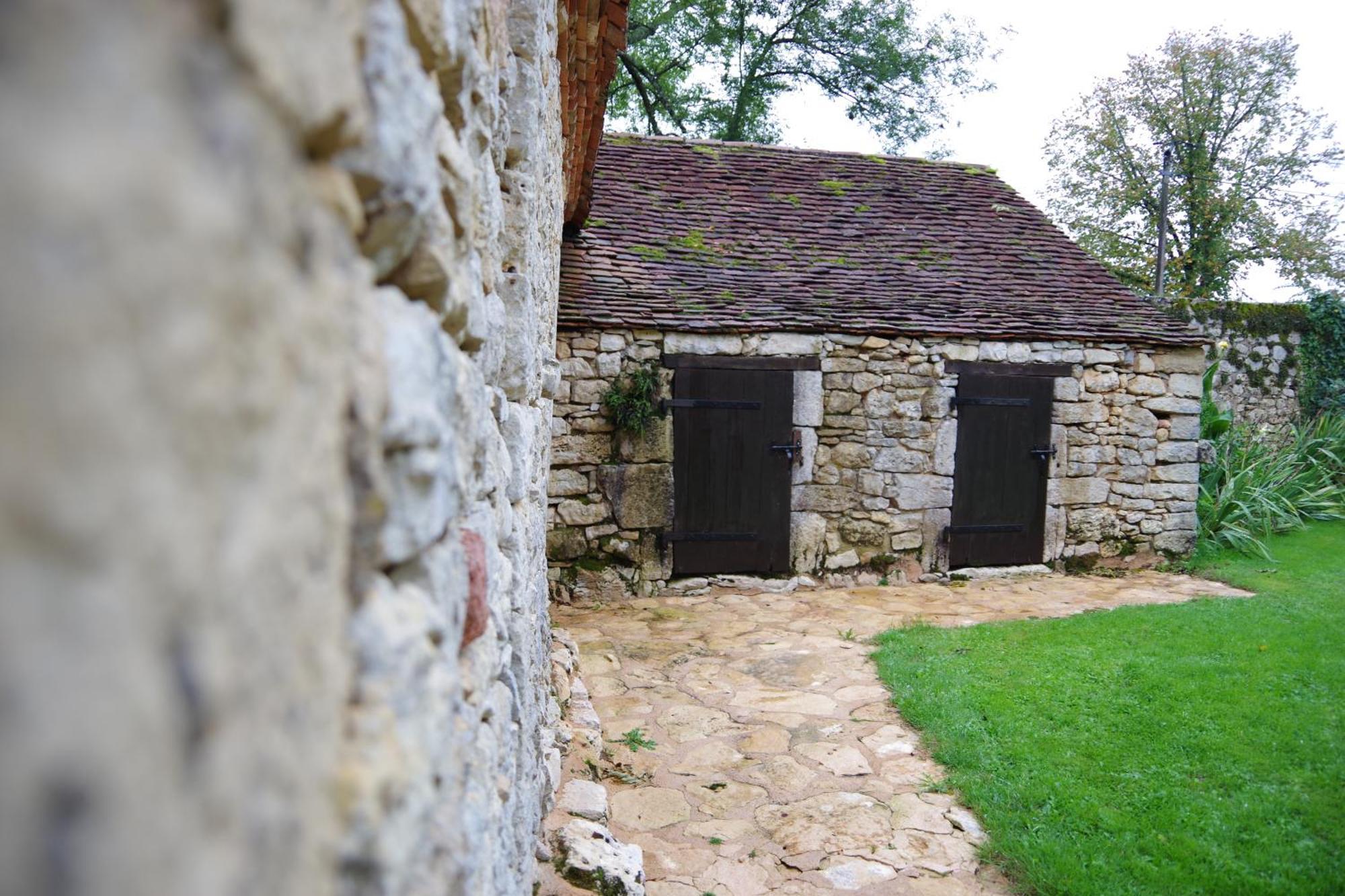 Demeure Du Vallon - Chambres D'Hotes De Charme Azerat Εξωτερικό φωτογραφία